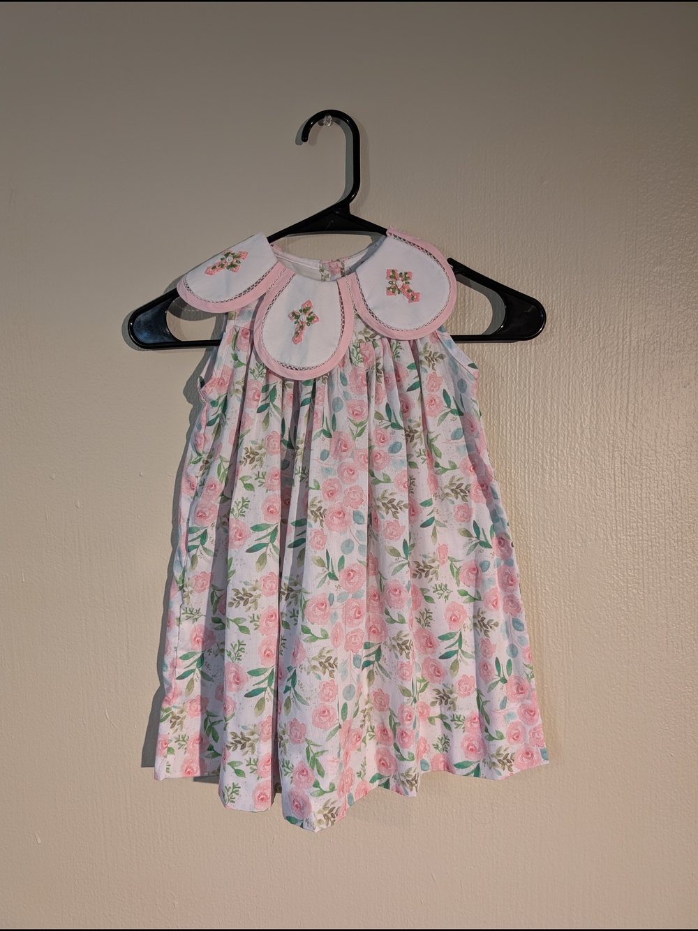 Pink Floral Sleeveless Dress with Embroidered Peter Pan Collar for Girls